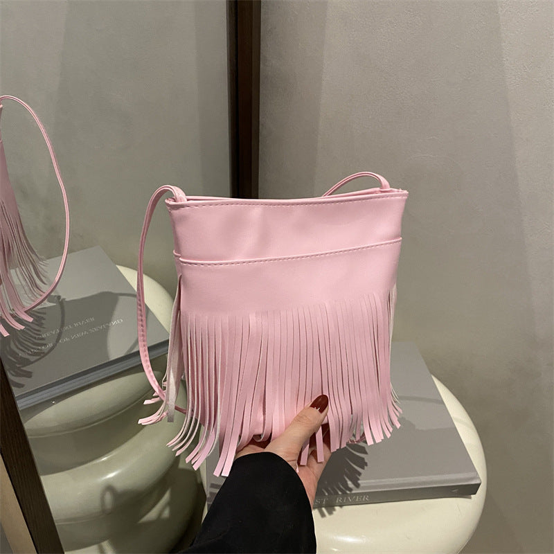 Damen schicke Umhängetasche mit fransigen Details Nord Taschen