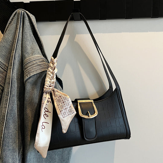 Damen Handtasche mit elegantem Kettenverschluss und modischem Design Nord Taschen