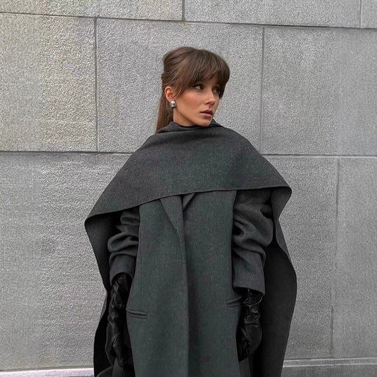 Damen Maxilanger Wollmix-Mantel mit integriertem Loop-Schal und cleanem Revers Nord Taschen