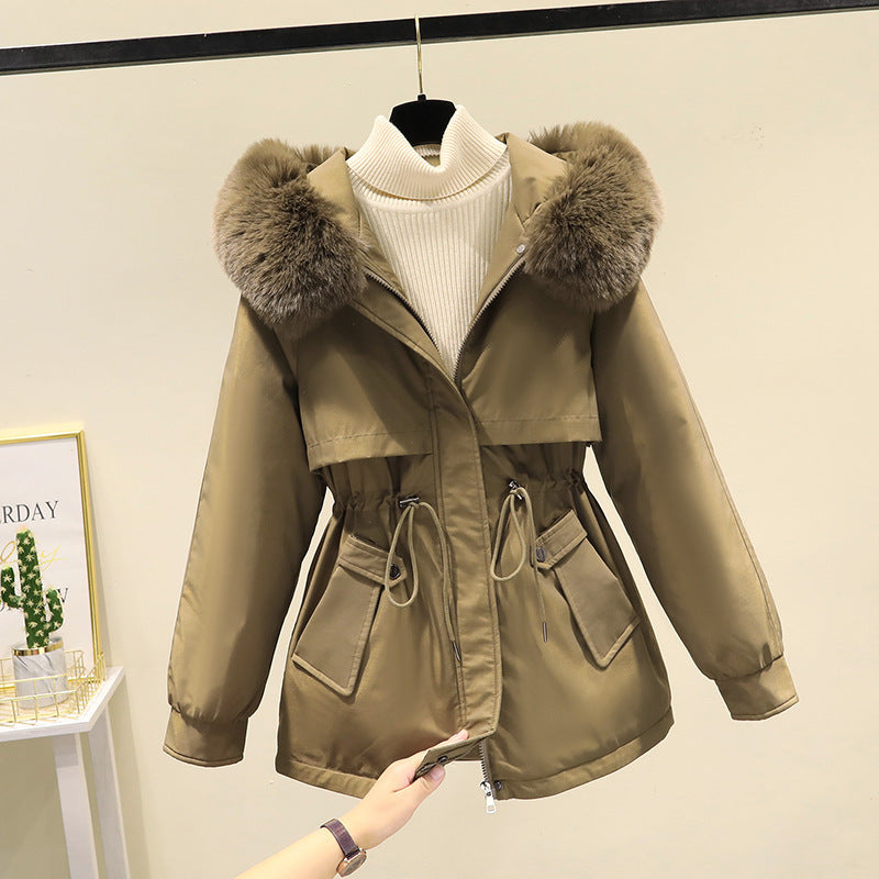 Damen nan taillierter Kurzparka mit Kordelzugtaillierung, Kapuze und großen Pattentaschen Nord Taschen