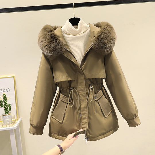 Damen nan taillierter Kurzparka mit Kordelzugtaillierung, Kapuze und großen Pattentaschen Nord Taschen