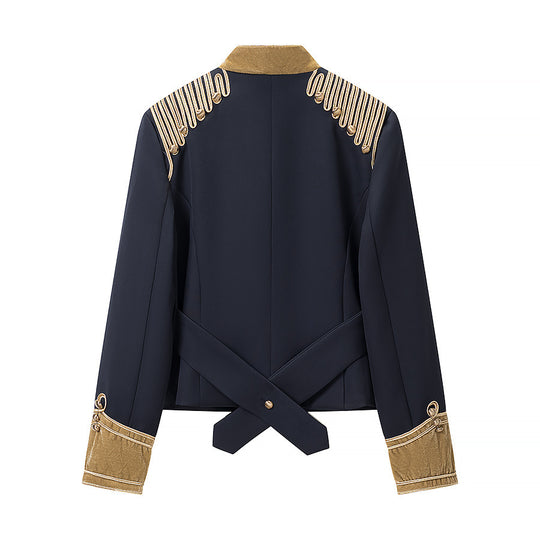 Damen Kurzblazer im Marschall-Stil mit verzierten Goldgalons und Stehkragen Nord Taschen