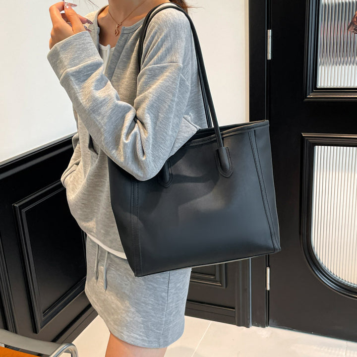 Damen elegante Tragetasche mit stilvollen Akzenten Nord Taschen