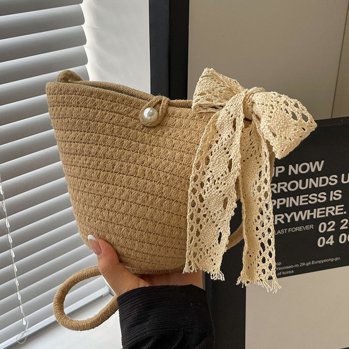 Damen Strick-Umhängetasche mit dekorativem Spitzenband Nord Taschen