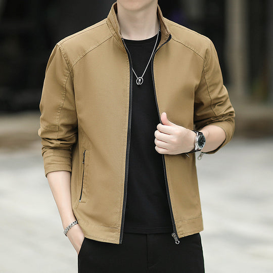 Herren Minimalistische Utility-Übergangsjacke aus Baumwoll-Canvas mit Stehkragen und Reißverschlusstaschen Nord Taschen