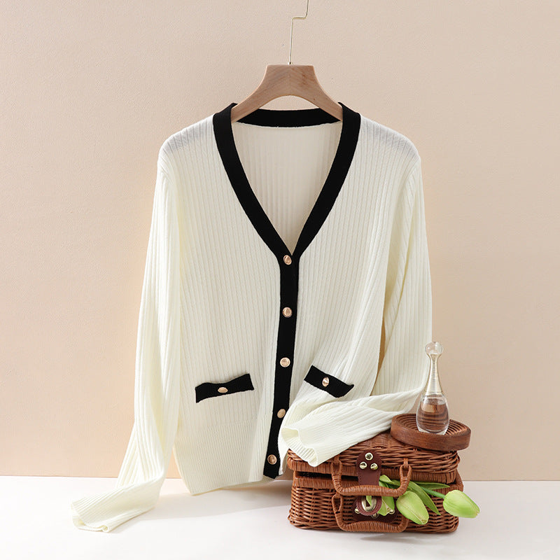 Damen Marin-inspiriertes Rippenstrick-Cardigan mit Polokragen und Zierknopfleiste Nord Taschen