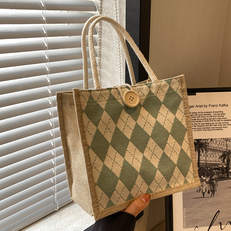 Damen Jute Tragetasche mit elegantem Rautenmuster und praktischen Holzknopfverschluss Nord Taschen