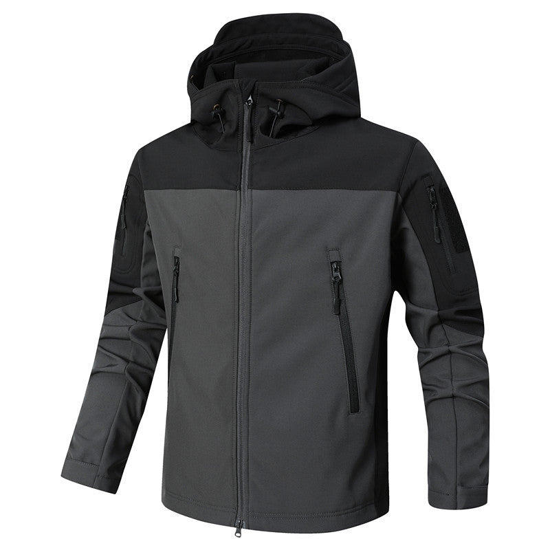 Herren Softshell-Outdoorjacke mit taktischer Ärmeltasche, verstellbarer Kapuze und wasserabweisender Membran Nord Taschen