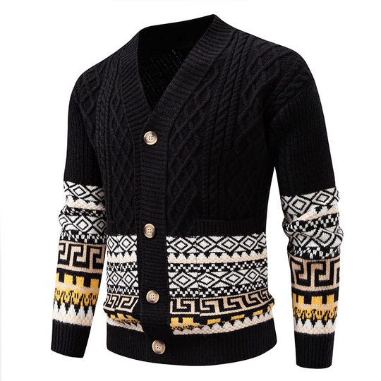 Herren Grobstrick-Cardigan mit Zopfmuster, Jacquard-Bändern und markanter Knopfleiste Nord Taschen