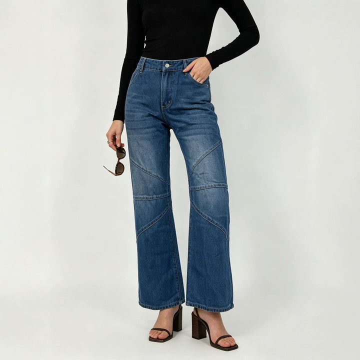 Damen weite Jeanshose mit hohen Bund, geschwungenen Ziernähten und weitem Bein Nord Taschen