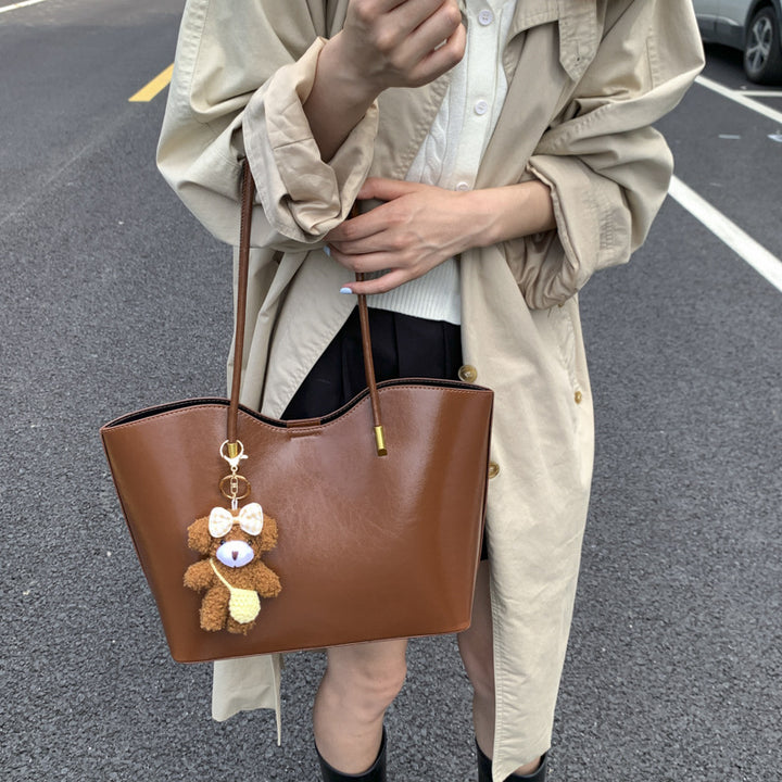 Damen Shopper-Tasche mit verspieltem Kuscheltier-Anhänger Nord Taschen