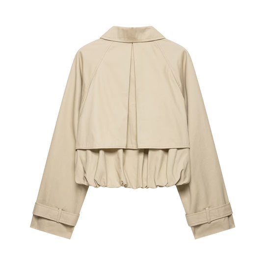 Damen Kurzgeschnittene Trenchjacke im Boxy‑Schnitt mit Raffung und verstellbaren Manschetten Nord Taschen