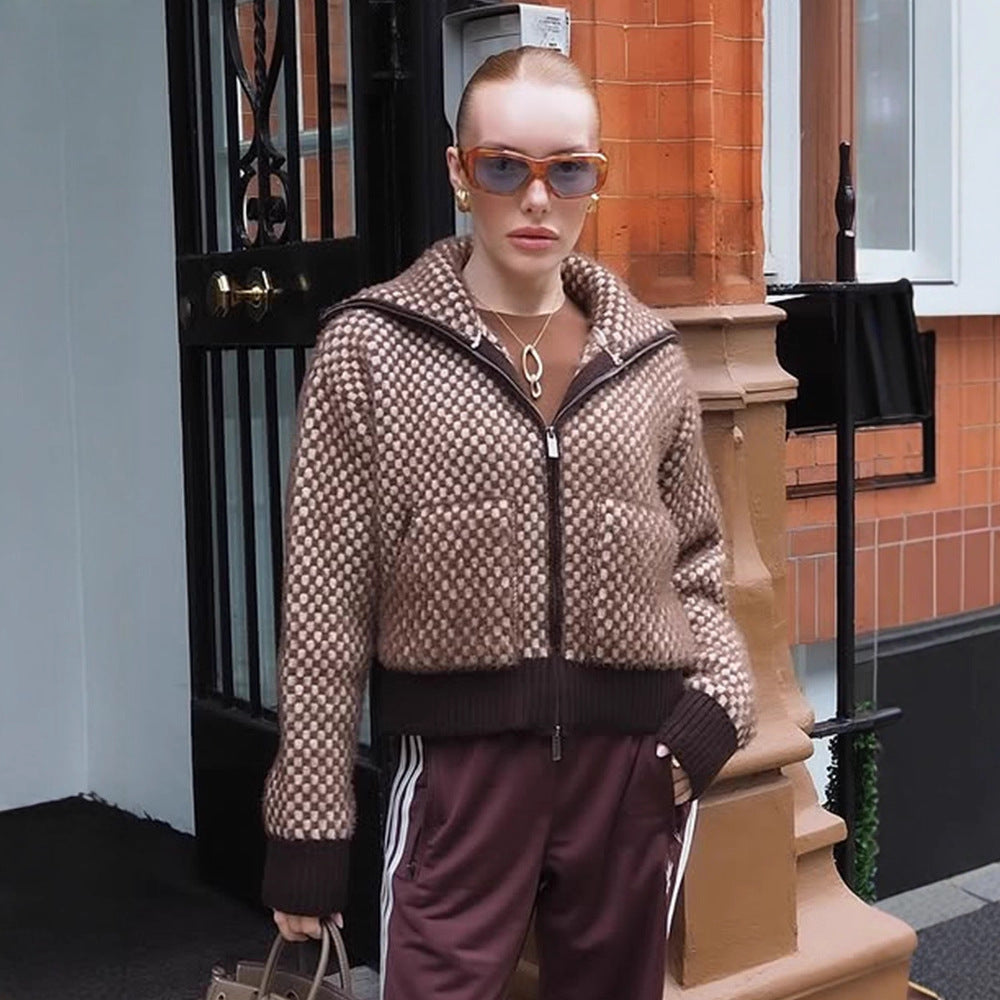 Damen Kurzgeschnittener Strick-Zipcardigan mit Kapuze und Strukturmuster Nord Taschen