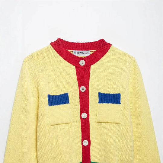 Damen Kurzer Grobstrick-Cardigan mit Kontrastblenden und Zierklappentaschen Nord Taschen