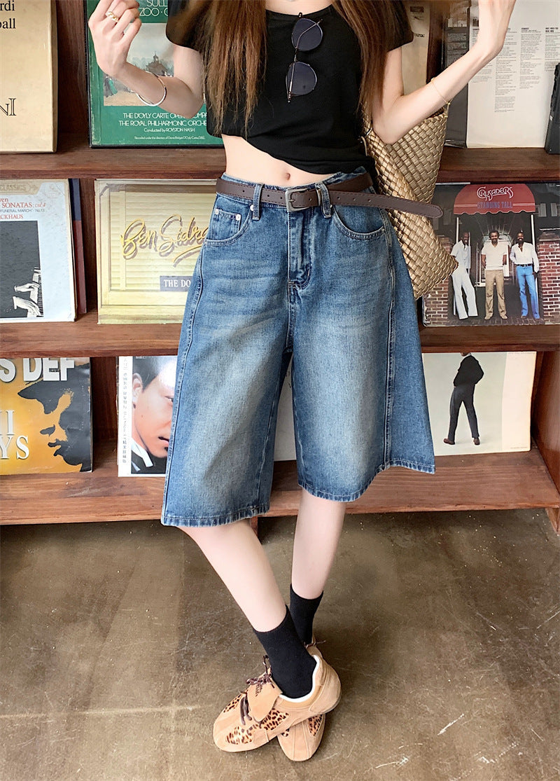 Damen weite Denim-Shorts im modernen Design mit praktischen Taschen