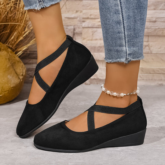Damen  minimalistische Samt-Ballerina mit dekorativer Fußkette und ergonomischem Komfortfußbett Nord Taschen