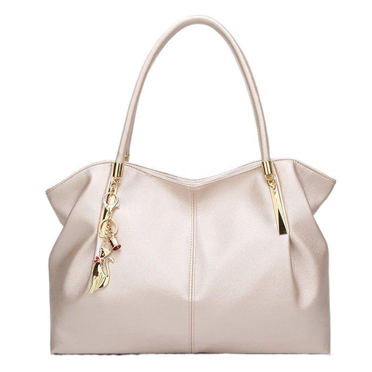 Damen Hobo-Tasche mit luxuriösem Kunstleder und eleganten Detailverzierungen Nord Taschen
