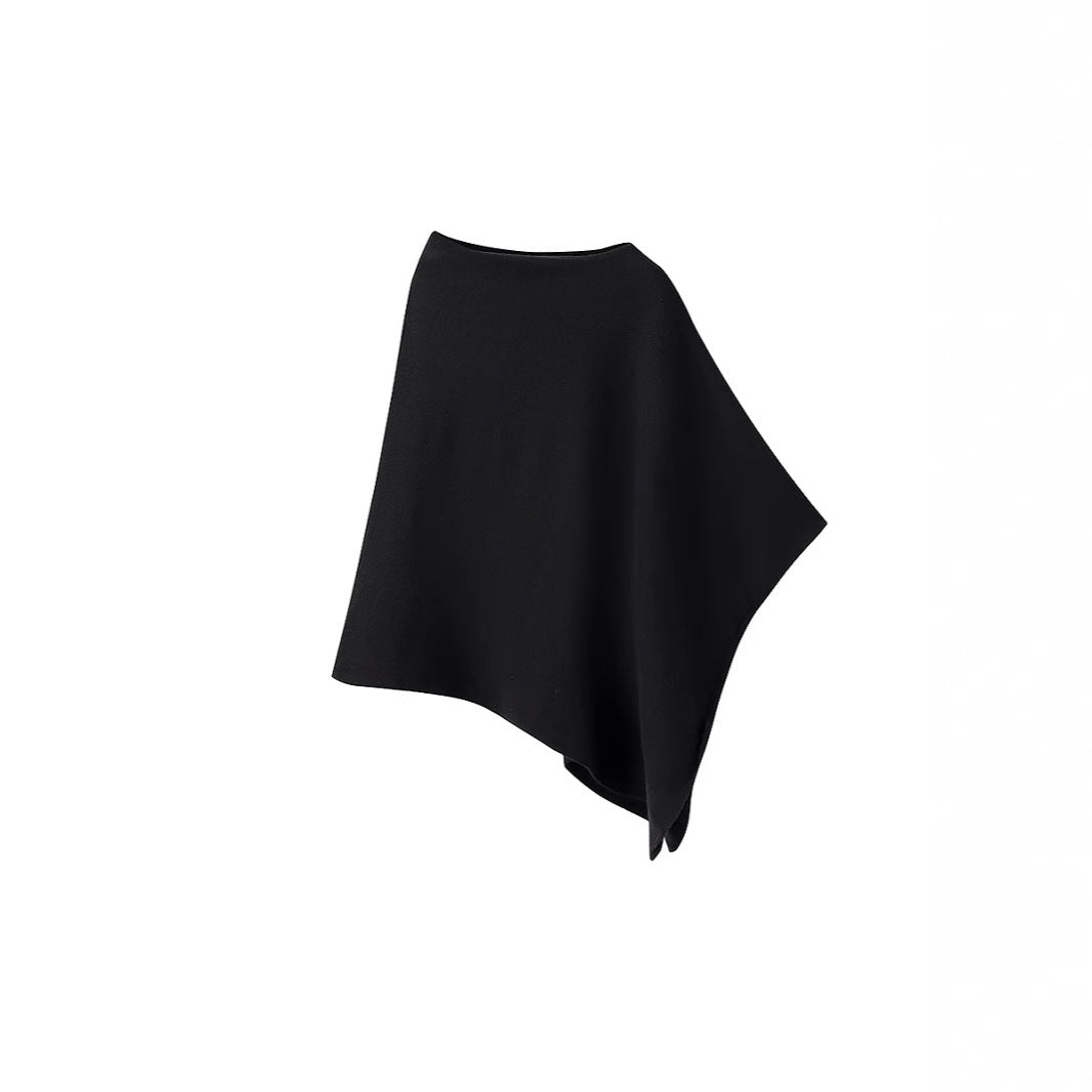 Damen Asymmetrischer Feinstrick-Poncho mit Rundhalsausschnitt Nord Taschen