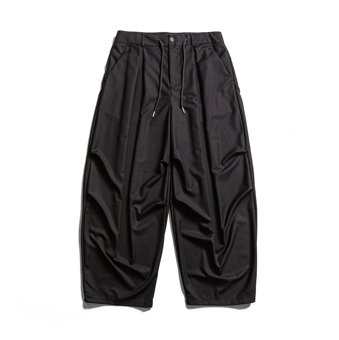 Herren Cropped-Hose mit Bundfalten, Tunnelzug und dezenter Bundverlängerung Nord Taschen