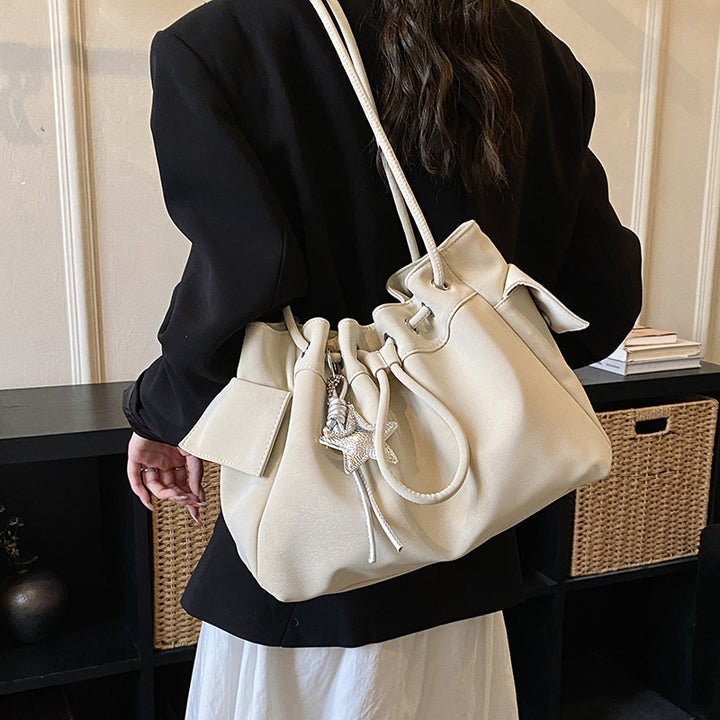 Damen Shopper-Tasche mit elegantem Design und praktischen Innentaschen Nord Taschen