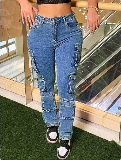 Damen Cargo-Denimhose mit Mehrfach-Pattentaschen, Kniepaneelen und taillenhoher Passform Nord Taschen