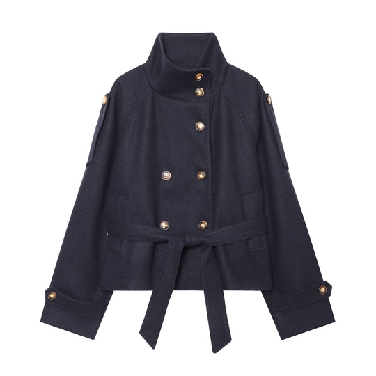 Damen Kurzer Wollcape-Mantel mit doppelreihiger Knopfleiste, hohem Stehkragen und Taillengürtel Nord Taschen