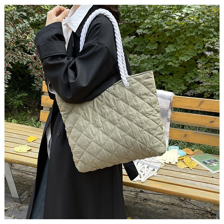 Damen praktische und stylische Tragetasche Nord Taschen