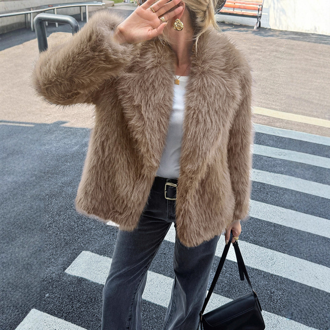 Damen Kurzjacke aus dichtem Hochflor‑Faux‑Fur mit voluminösem Umlegekragen Nord Taschen