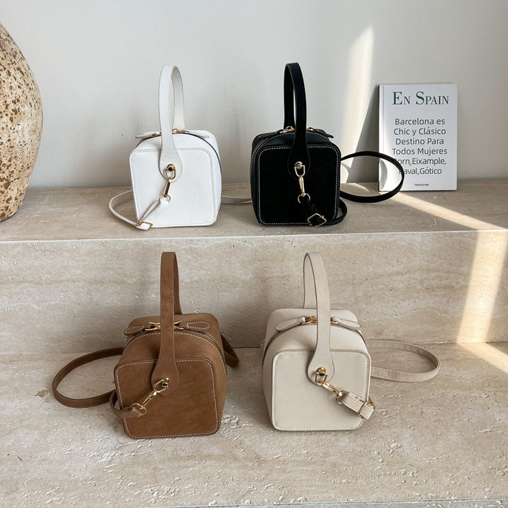 Damen Mini-Handtasche mit abnehmbarem Schulterriemen und elegantem Klappverschluss Nord Taschen