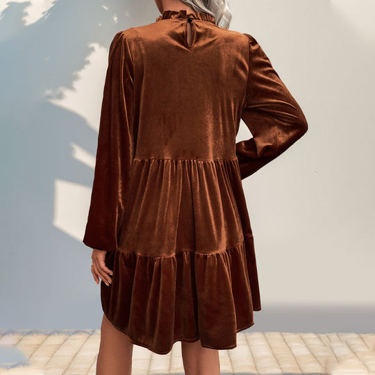 Damen Samt-Stufenkleid mit Smokoberteil, Rüschenkragen und Balloonärmeln Nord Taschen