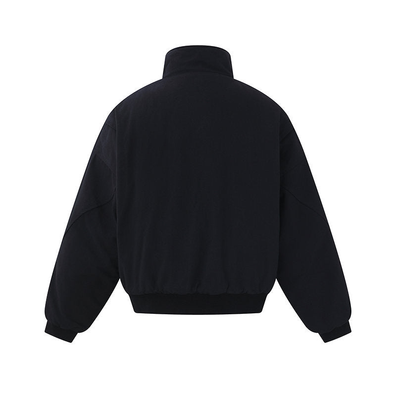 Unisex Boxy-wattierte Kurzjacke mit hochgeschlossenem Stehkragen und minimalistischer Nahtführung Nord Taschen