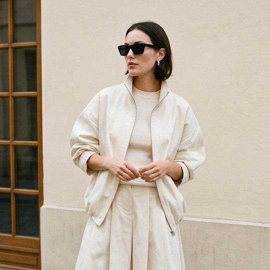 Damen Oversize Cropped-Blouson mit Tunnelzug und fließendem Maxi‑Rock mit Beinschlitz Nord Taschen
