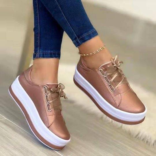 Damen Metallic-Plateau-Sneaker mit mehrschichtiger Komfortsohle und Satin-Schnürung Nord Taschen