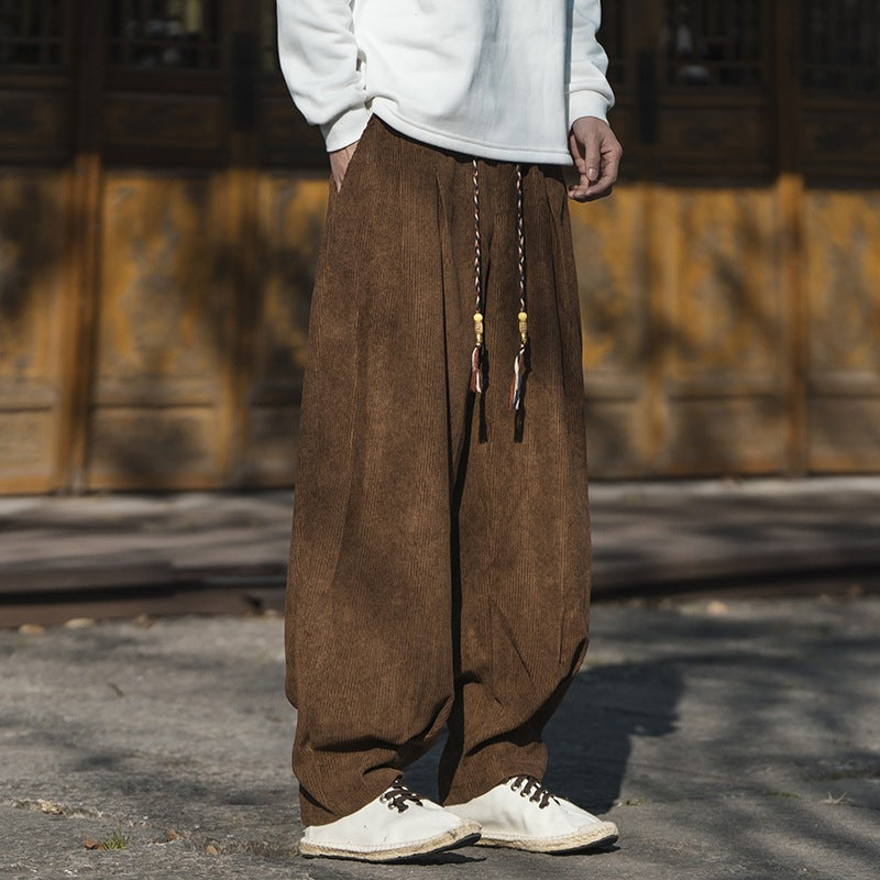 Herren Weit geschnittene Kordhose mit Tunnelzug, Bundfalten und Relaxed-Fit Nord Taschen