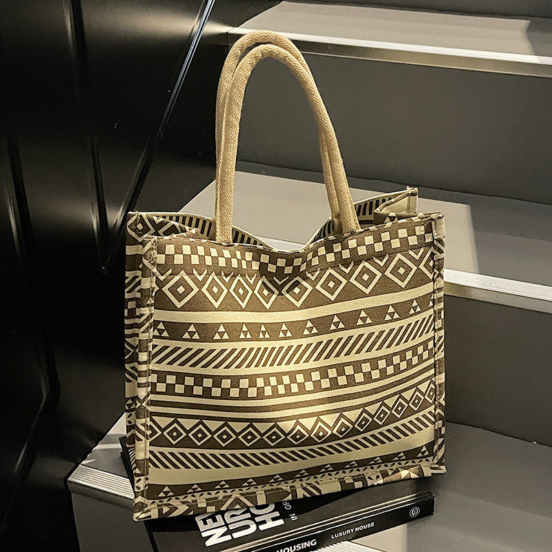 Damen Jute-Tragetasche mit kunstvollem Elefantenmuster und robusten Griffen Nord Taschen