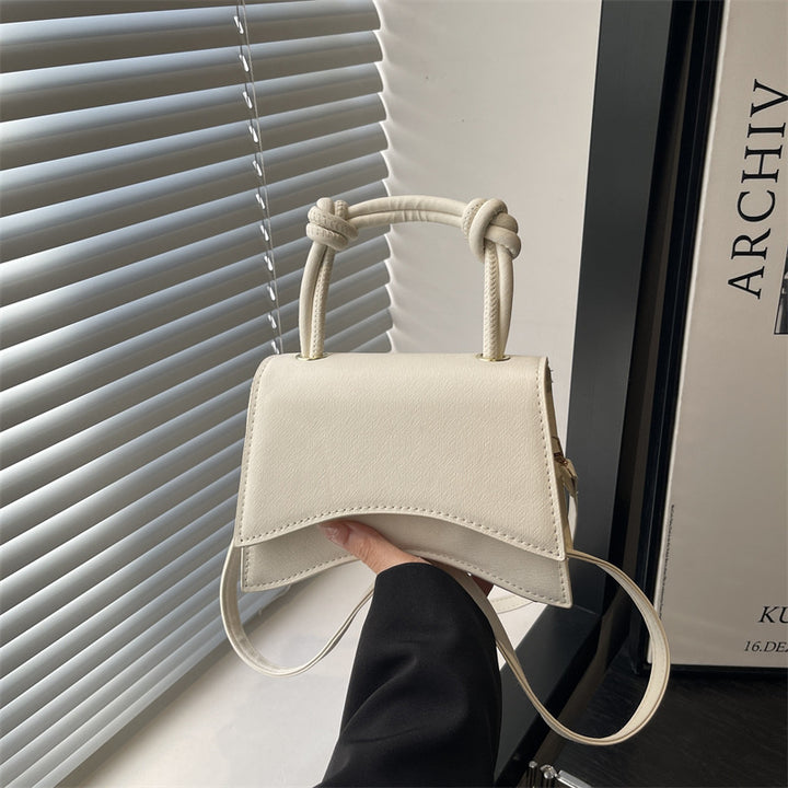 Damen Umhängetasche im minimalistischen Stil mit einzigartigem Verschluss Nord Taschen