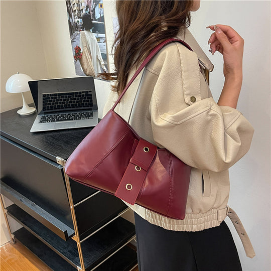 Damen Hobo-Tasche mit praktischem abnehmbarem Schulterriemen und dekorativen Ösen Nord Taschen