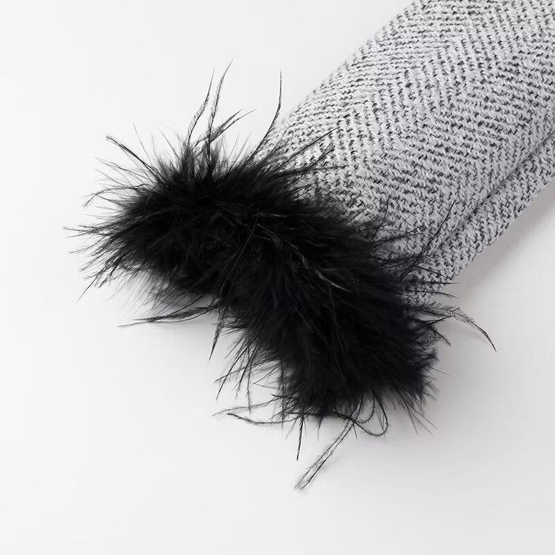 Damen Zweiteiliges Bouclé‑Tweed‑Set mit kurzem Blazer, Zierknöpfen und Minirock Nord Taschen
