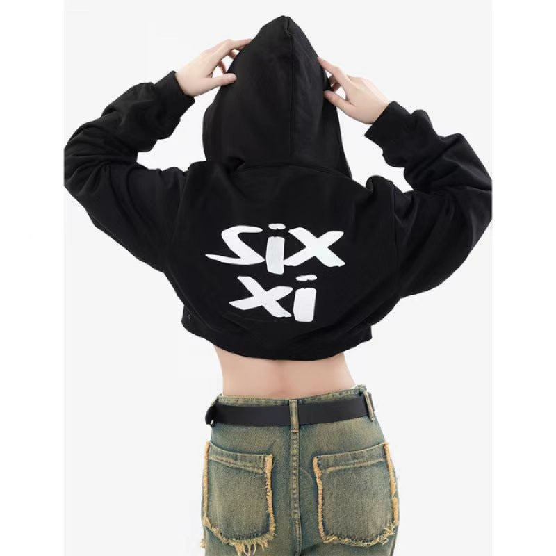 Damen nan cropped Kapuzenpullover im Streetwear-Style mit auffälligem Rückenprint und geripptem Saum Nord Taschen
