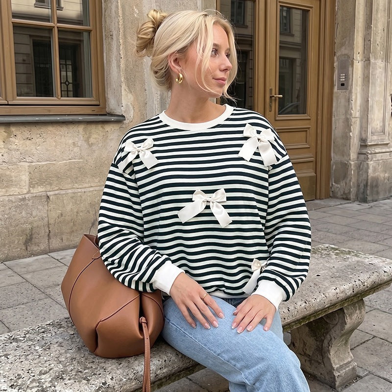 Damen Gestreifter Pullover mit Schleifendetails Nord Taschen