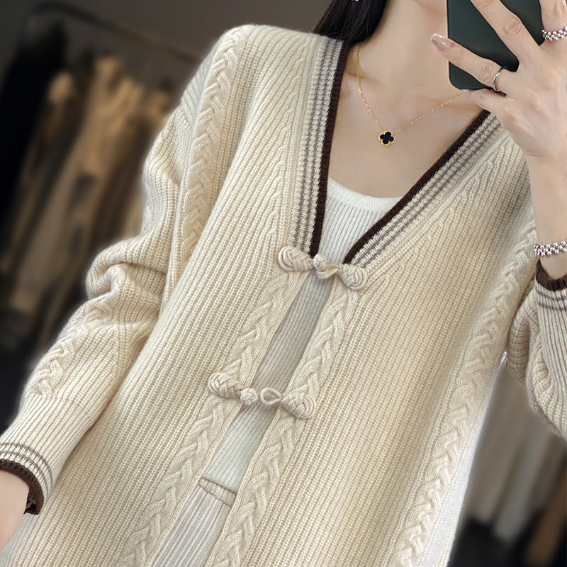 Damen Strickcardigan mit Zopfmuster und dekorativen Knotenverschlüssen Nord Taschen