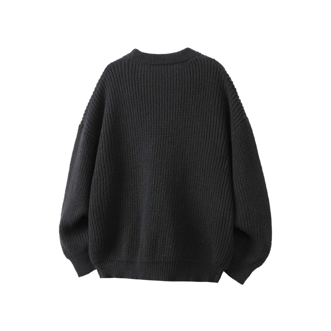 Unisex Oversize Grobstrick-Cardigan mit V-Ausschnitt, Knopfleiste und aufgesetzten Taschen Nord Taschen