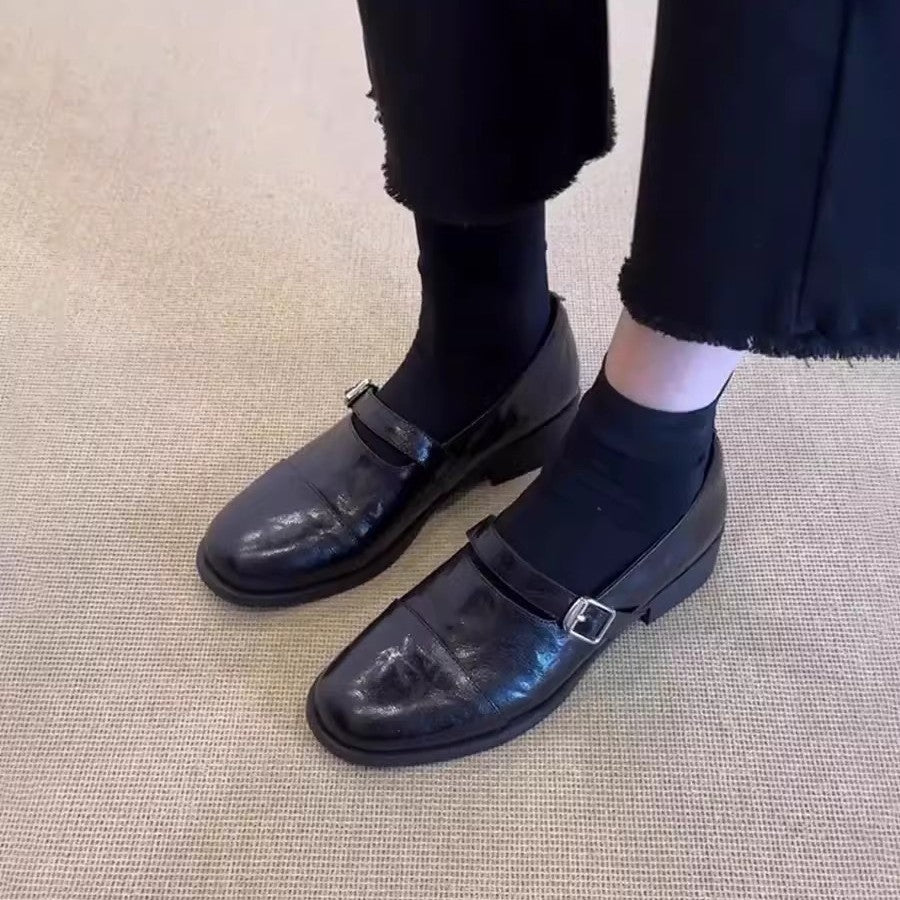 Damen Flache Leder‑Mary‑Jane‑Loafer mit verstellbarer Metallschnalle Nord Taschen