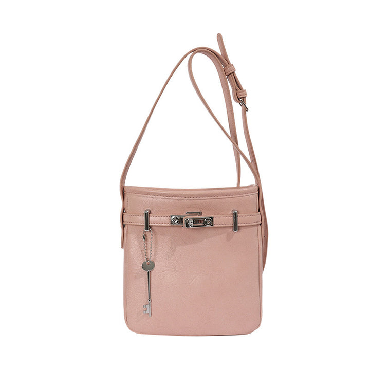 Damentasche mit eleganten Akzenten und praktischen Fächern Nord Taschen