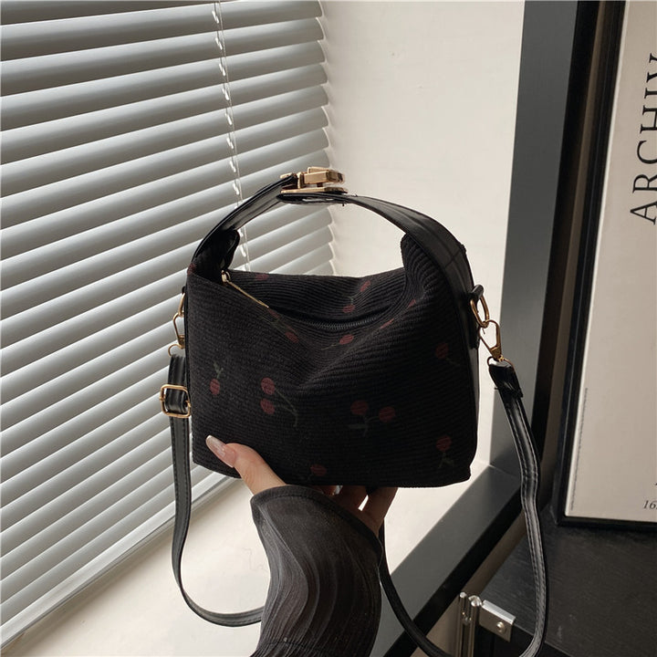 Damen Umhängetasche mit fröhlichem Kirschdesign und verstellbarem Schulterriemen Nord Taschen