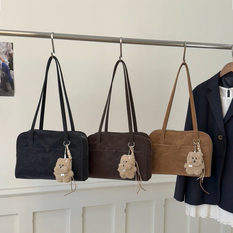 Damen elegante Handtasche mit charmantem Teddy-Anhänger Nord Taschen