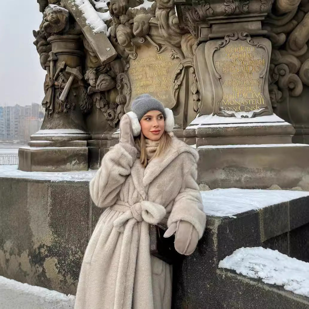 Damen Langer Teddy-Kunstfellmantel mit Bindegürtel und Oversize-Silhouette Nord Taschen