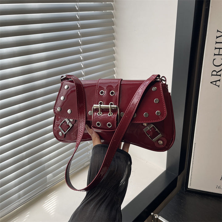 Damen edle Schultertasche mit trendigem Schnallenverschluss Nord Taschen