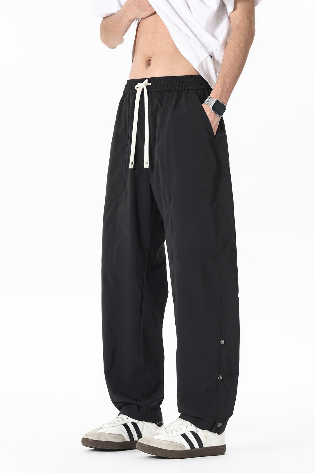 Herren Weit geschnittene Cargo-Hose mit Tunnelzugbund, aufgesetzten Taschen & Druckknopf-Saum Nord Taschen