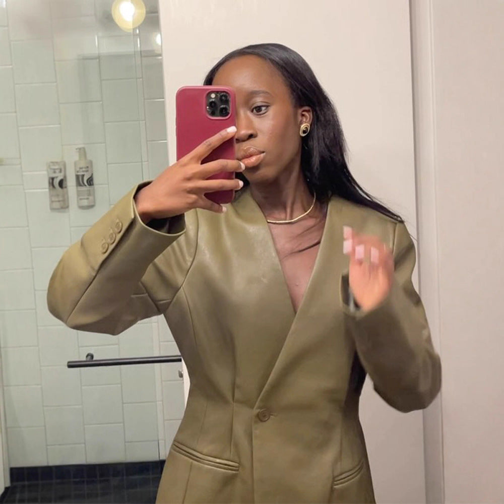 Damen Figurbetonter Lederimitat-Blazer mit einreihiger Knopfleiste und defined Shoulder Nord Taschen